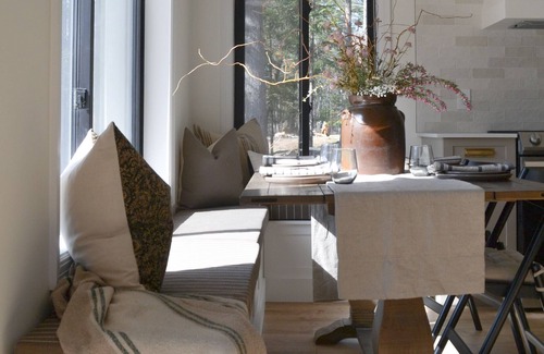 Fort Coulonge Cottage | The Goat Haus: Luxury Waterfront Cottage - Quebec (1.5hrs from Ottawa)