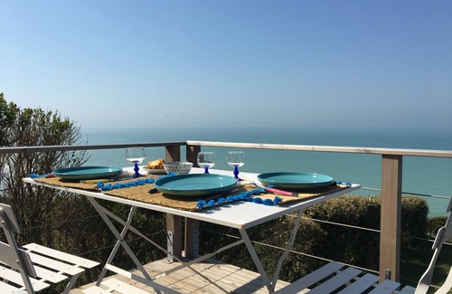 Quiberville House | Goelette House: Breathtaking Sea View & Poolside Bliss