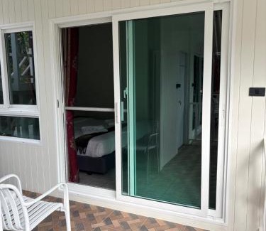 Samut Sakhon Resort | The Golden Beach Resort Naiyang