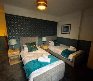 Leyburn Hotel | Pet-Friendly Stays at The Golden Lion Hotel - Rated 8.4/10