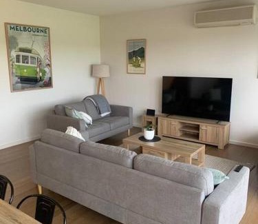 Fingal House | Discover The Golf House at St Andrews Beach - Family Friendly