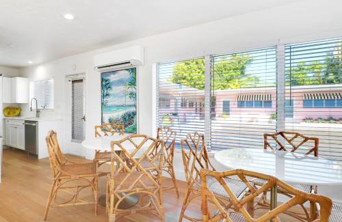 Old Naples Hotel | Unwind at The Gondolier Inn - Oceanfront Family Retreat