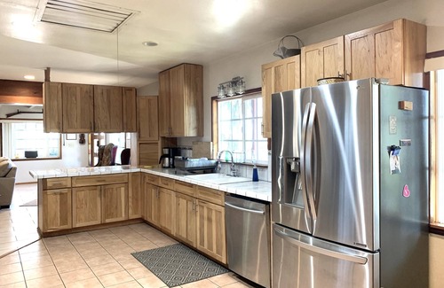 Moreno Valley House | Experience The Good Land Getaway with Pool and Spa Access