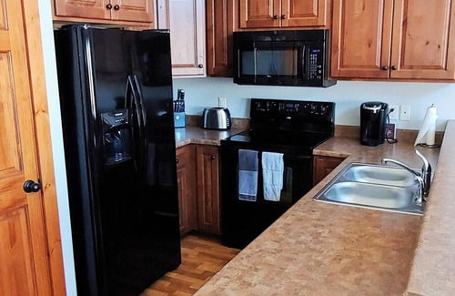 Spirit Lake Cabin | Experience The Good Life Cabin at Bridges Bay Resort