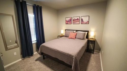 Chickasha House | Experience The Good Vibes House: 10/10 Family Retreat