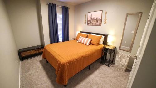 Chickasha House | Experience The Good Vibes House: 10/10 Family Retreat