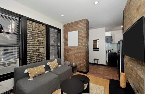 Kips Bay Apartment | Cozy Retreat at The Gram II: 1 BR Apartment in NYC