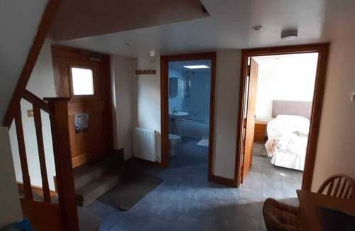 Polesworth Cottage | Experience The Granary: Scenic Barn Retreat on a Farm