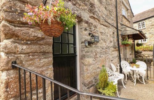 Saint Breward House | Pet-Friendly Retreat at The Granary - 4-Star Stay