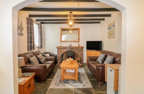 Saint Breward House | Pet-Friendly Retreat at The Granary - 4-Star Stay