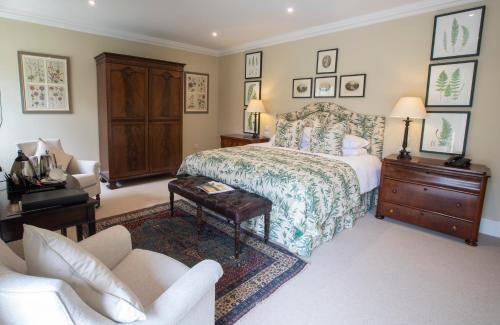 Hunspow Cabin | Relax at The Granary Lodge Bed & Breakfast: 9/10 Rating