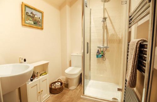 Kington Bed & Breakfast | Delight in Comfort at The Granary - Rated 9/10 by Guests