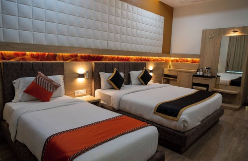 Veraval Hotel | Convenient Stay at The Grand Astoria Somnath with Dining