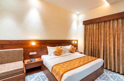 Udaipur Hotel | Guest Rated 9.2 at The Grand Fateh: Pool & Dining Awaits