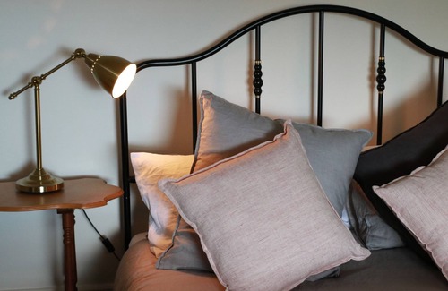 Mount Muirhead House | Family-Friendly Escape at The Grand Hotel - Room 8