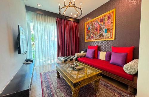 Rim Tai Hotel | Explore Palette The Grand Morocc Hotel with Oceanfront Views