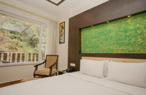 Dhunar Gaon Hotel | Relax at The Grand Shiva Resort and Spa with Ocean Views