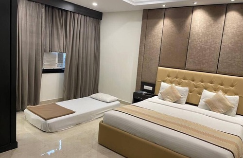 Jodhpur Hotel | Budget-Friendly Stay at The Grand Siddharth Hotel