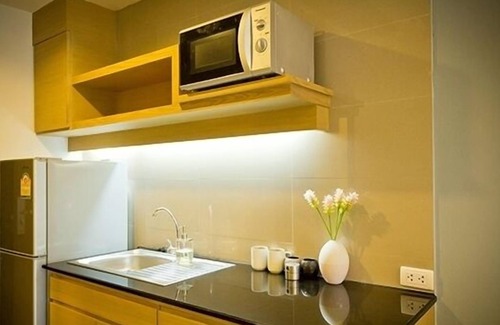 Chang Phueak Hotel | Top-Rated The Grand Wipanan Residence with Pool & Dining