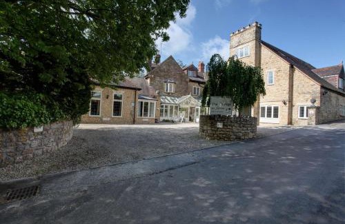 Oborne Hotel | Elegant Stay at The Grange: Top-Rated & Family-Friendly