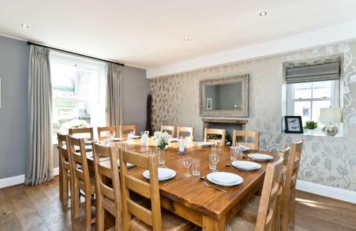 Hurdlow House | Discover Family-Friendly Comfort at The Grange Hotel