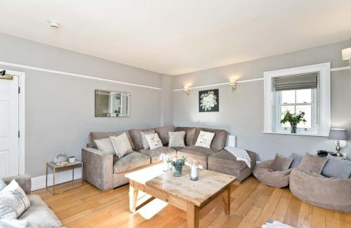 Hurdlow House | Discover Family-Friendly Comfort at The Grange Hotel