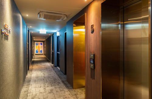 Talat Yot Hotel | Elegant Ember Hotel Khaosan: 4-Star Stay with Breakfast
