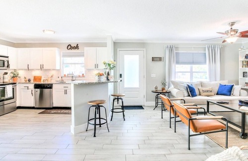 Port Tampa City House | Discover The Great Escape: 3BR Oceanfront Retreat