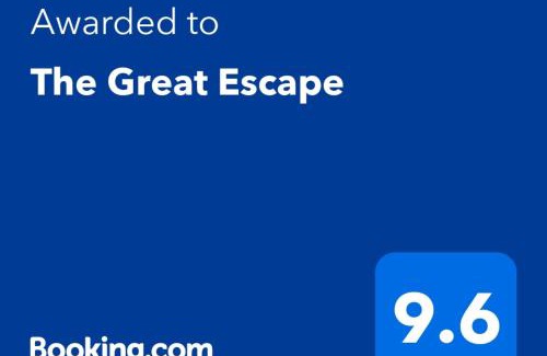 Amritsar House | Escape to The Great Escape: Guest Rated 9.8, Pet Friendly