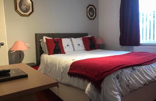 Roundham House | Oceanfront Escape at Great Western Hotel Guest House