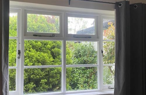 Middleton Cheney Bed & Breakfast | Discover The Great Western Arms: Pet-Friendly Retreat
