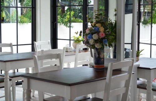 Chiang Rai Hotel | Experience The Great Winter: Family-Friendly 4-Star Retreat