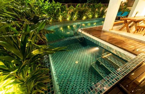 Santa Cruz Hotel | Inviting Retreat at The Green Boutique with Ocean Views