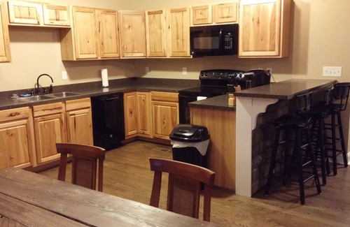 Westfield House | Pet-Friendly Haven: The Green Cabin at Luna's Trail