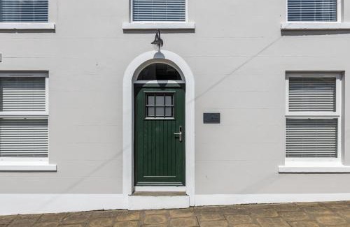 Downpatrick House | Outstanding Stay at The Green Door with Hot Tub Access
