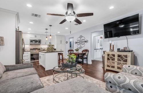 Brenham House | Unforgettable Stays at The Green Emerald - 4-Star Family Haven