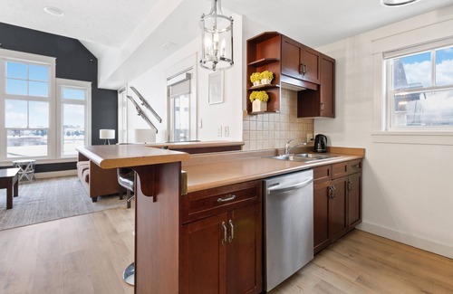 The Blue Mountains Apartment | Scenic Rivergrass Home with Mountain and Golf Course Views
