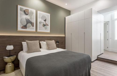 Merces Apartment | Discover The Green House: Family-Friendly Retreat in Principe Real
