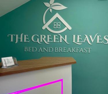 Santa Maria la Carita Bed & Breakfast | The green leaves