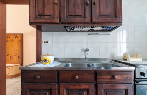 Torre San Giovanni Villa | Pet-Friendly Oceanfront Retreat at The Green Sea Small House