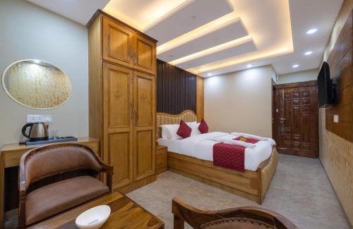 Kufri House | The Green space By High rise inn
