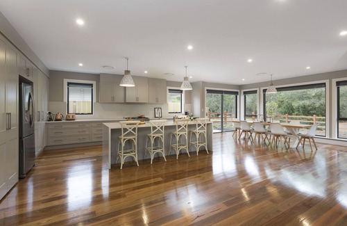 Pokolbin House | Discover The Greenhouse: Premier Stay in Hunter Valley