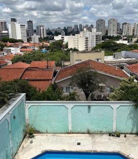 Campinas House | The grey house centrally located