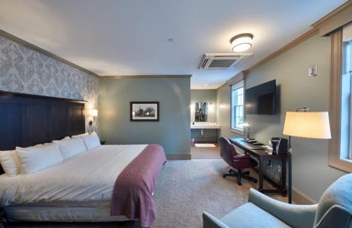 Groton Hotel | Discover The Groton Inn: Family-Friendly & Accessible Comfort