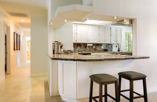 Desert Hot Springs House | Discover The Grotto: 5bd Oasis with Pool, Spa & Golf