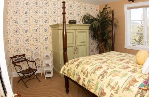Pagosa Springs Cabin | Oceanfront Escape at The Guest House at Keyah Grande