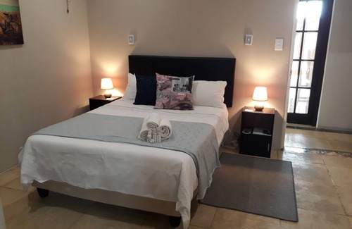 Standerton House | Budget-Friendly Stay at The Guest House with Great Amenities