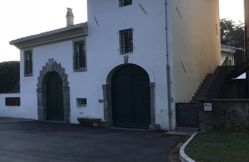 Nogaredo al Torre House | Experience Villa Gorgo: Guest Rated 9.8 with Pool & Breakfast