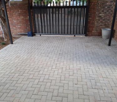 Klerksdorp Apartment | The Guestroom