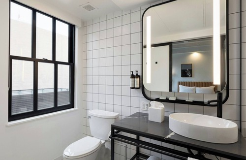 Downtown San Diego Hotel | Exceptional Stay at The Guild Hotel, San Diego - 4-Star Comfort
